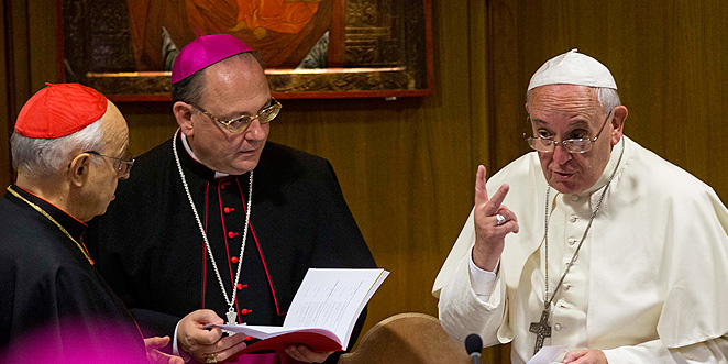البابا فرنسيس : المطلقون والمتزوجون ثانية “ليسوا إطلاقاً تحت الحُرم”